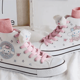 Personnalisation DTF sur chaussures blanches